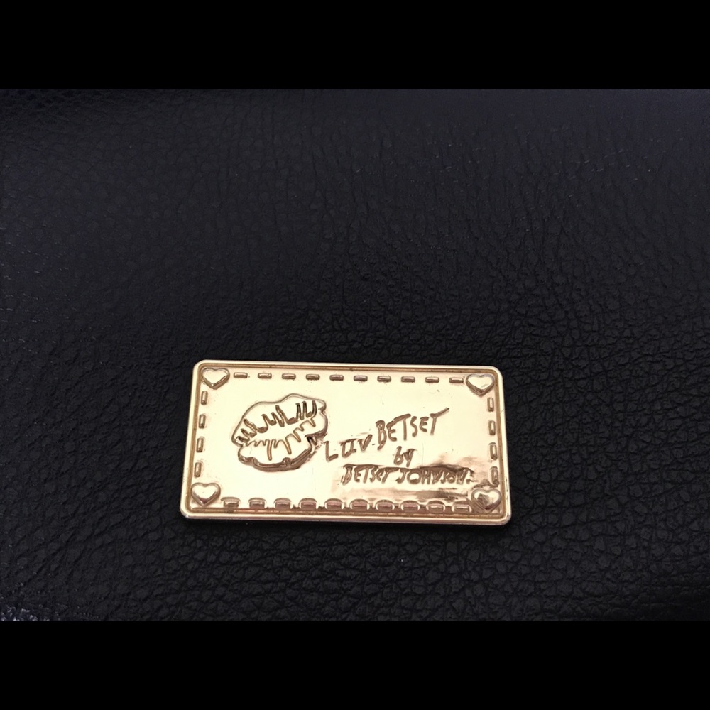 Betsy Johnson black mini crossbody purse - Picture 5 of 7